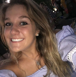 Meet your Posher, Alexandra